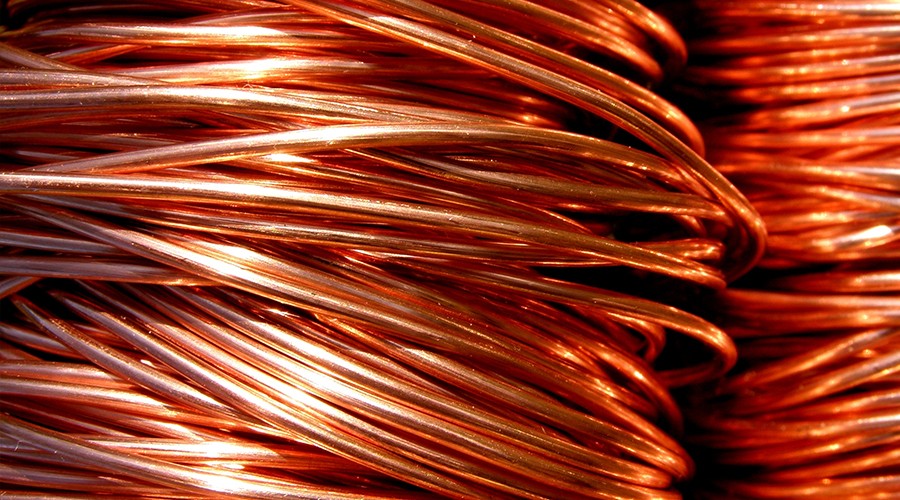 宏观逻辑切换，贵金属与铜价分化反弹